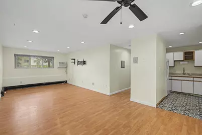 351 Pawtucket Blvd #7, Lowell, MA 01854 - Photo 10