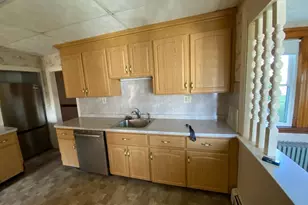 5008 Washington St, Boston, MA 02132 - Photo 20