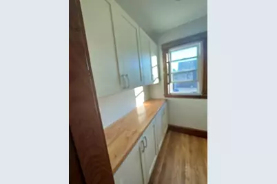 5008 Washington St, Boston, MA 02132 - Photo 12