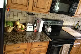 124 Hampton Rd, Sharon, MA 02067 - Photo 8