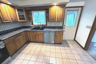 124 Hampton Rd, Sharon, MA 02067 - Photo 6