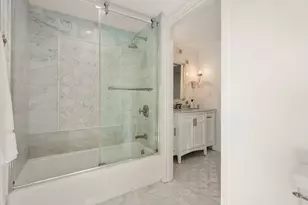 11 Oak St, Wellesley, MA 02482 - Photo 18