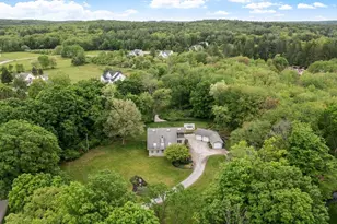 592 Sugar Rd, Bolton, MA 01740 - Photo 2