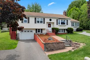 101 Longhill Dr, Leominster, MA 01453 - Photo 2