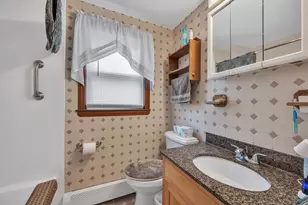 101 Longhill Dr, Leominster, MA 01453 - Photo 12