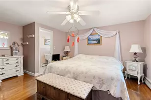 15 Barnes Cir, Salem, MA 01970 - Photo 12