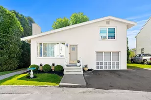 15 Barnes Cir, Salem, MA 01970 - Photo 1
