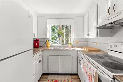 15 Barnes Circle, Salem, MA 01970 - Photo 8