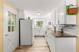 15 Barnes Cir, Salem, MA 01970 - Photo 6