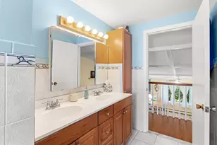 15 Barnes Cir, Salem, MA 01970 - Photo 20