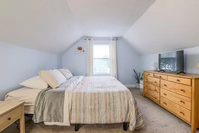 14 Amherst St, Grafton, MA 01536 - Photo 14