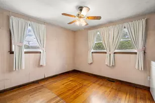 24 Park Villa Ave, Worcester, MA 01606 - Photo 10