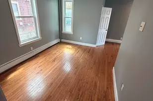 6 Hampden Pl, Lynn, MA 01902 - Photo 8