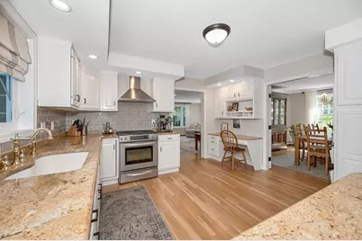 4 Nashoba Dr, Chelmsford, MA 01824 - Photo 8