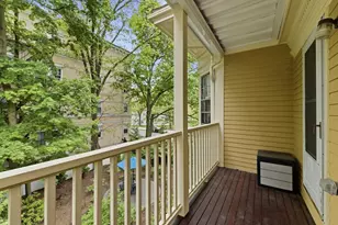28 Highland Ave, Somerville, MA 02143 - Photo 10