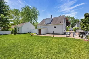 30 Orchard St, Bellingham, MA 02019 - Photo 24