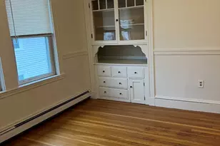 19 Melbourne Ave, Newton, MA 02460 - Photo 4