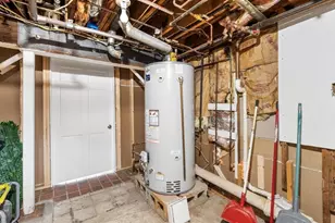 120 Dolphin, Revere, MA 02151 - Photo 14