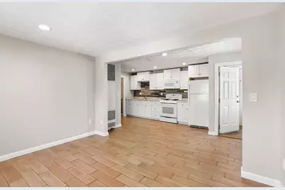 120 Dolphin, Revere, MA 02151 - Photo 8