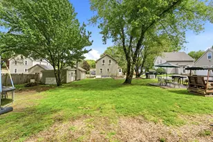 235 Union St, Northbridge, MA 01588 - Photo 2