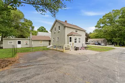 235 Union St, Northbridge, MA 01588 - Photo 34