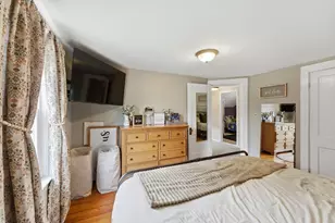 235 Union St, Northbridge, MA 01588 - Photo 20