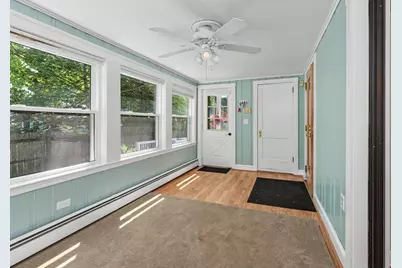 261 School Street, Groveland, MA 01834 - Photo 4
