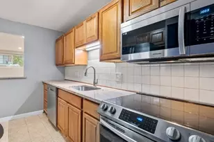 800 Governors Dr, Winthrop, MA 02152 - Photo 2