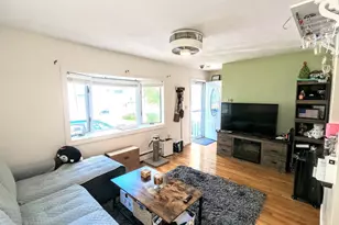 45 5 Aborn St, Peabody, MA 01960 - Photo 4