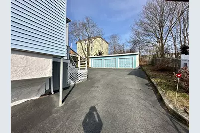 150 Crawford St, Fall River, MA 02724 - Photo 8