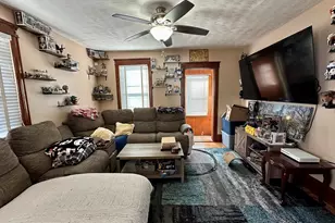 150 Crawford St, Fall River, MA 02724 - Photo 16