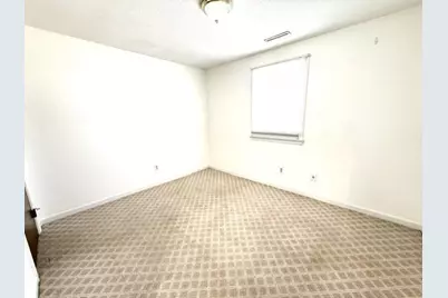 12 Cutter St #2, Waltham, MA 02453 - Photo 4
