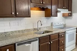 12 Cutter St, Waltham, MA 02453 - Photo 1