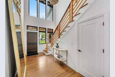 99 Littlefield Rd, Newton, MA 02459 - Photo 4