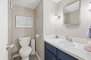 6 Jennifer Ln, Stoughton, MA 02072 - Photo 8