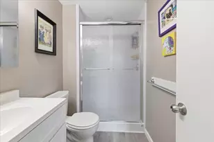 6 Jennifer Ln, Stoughton, MA 02072 - Photo 20