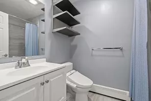 19 Dixfield, Boston, MA 02127 - Photo 28