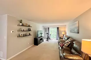 1506 Gorham St, Lowell, MA 01852 - Photo 4