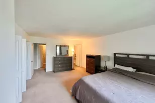 1506 Gorham St, Lowell, MA 01852 - Photo 10