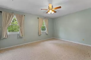 371 Lancaster St, West Boylston, MA 01583 - Photo 16