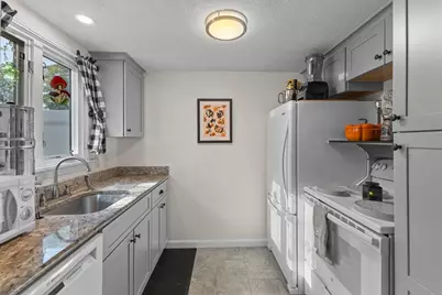 371 Lancaster St #3, West Boylston, MA 01583 - Photo 6