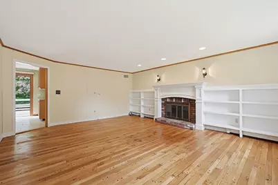 7 Cahill Park Dr, Framingham, MA 01702 - Photo 14