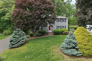 7 Cahill Park Dr, Framingham, MA 01702 - Photo 6