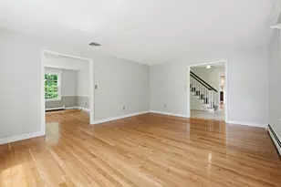 7 Cahill Park Dr, Framingham, MA 01702 - Photo 18