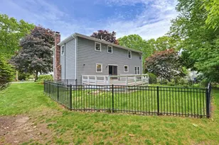 7 Cahill Park Dr, Framingham, MA 01702 - Photo 10