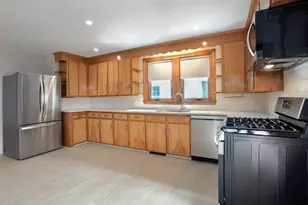 11-13 Alden St, Quincy, MA 02169 - Photo 10