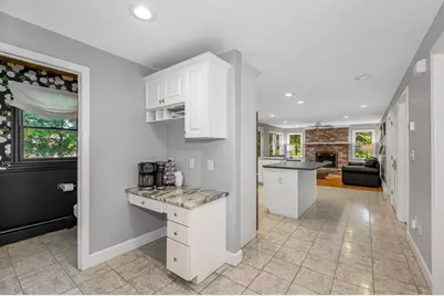 84 Robin Hill Rd, Chelmsford, MA 01824 - Photo 6