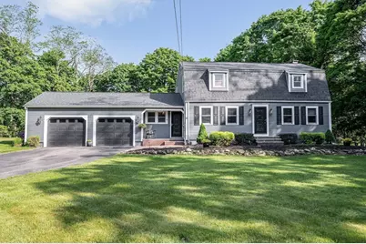 84 Robin Hill Rd, Chelmsford, MA 01824 - Photo 4