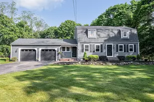 84 Robin Hill Rd, Chelmsford, MA 01824 - Photo 4