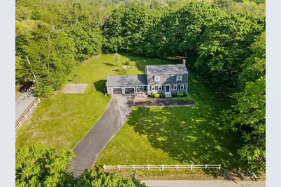 84 Robin Hill Rd, Chelmsford, MA 01824 - Photo 2